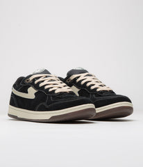 Stepney Workers Club Pro Cup 01 S-Strike Suede Shoes - Black / White