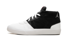 Series Mid "Black/White/University Red" DA8026 061