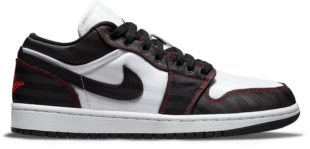 1 Low SE Utility White Black Gym Red (W)