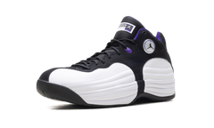 Jumpman Team "White/Field Purple" CV8926 105